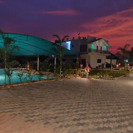 Houbara Resort Sasan Gir Exterior photo